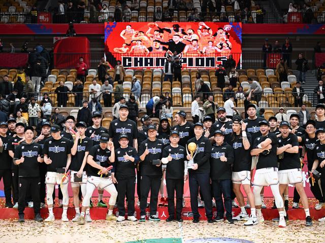 随着安德森 随着安德森